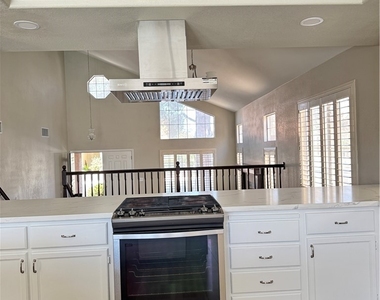 7409 Bush Garden Avenue - Photo Thumbnail 5