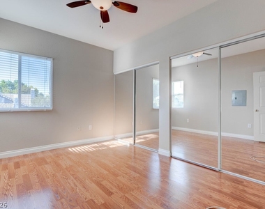 4655 Gold Dust Avenue - Photo Thumbnail 12