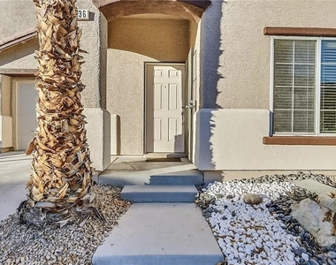 4836 Golden Shimmer Avenue - Photo Thumbnail 1
