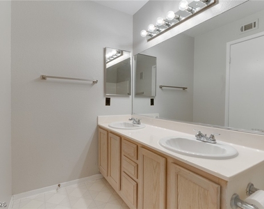 5150 Mandalay Springs Drive - Photo Thumbnail 12