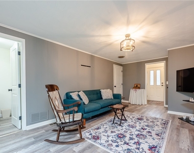 132 Kirk Road - Photo Thumbnail 19