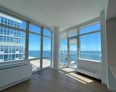 Ocean Drive - Photo Thumbnail 2
