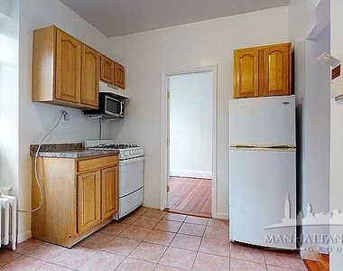 York Ave - Photo Thumbnail 2