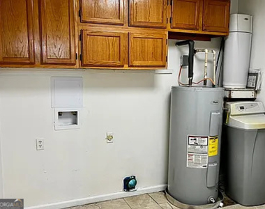 30 Yorktown Road - Photo Thumbnail 4