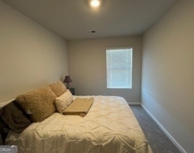 4353 Smithgall Court - Photo Thumbnail 10