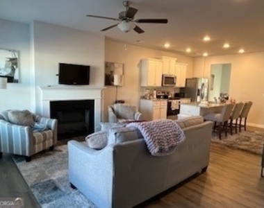 4353 Smithgall Court - Photo Thumbnail 9