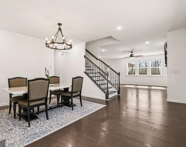 5510 Bower Place - Photo Thumbnail 7
