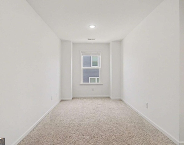 5510 Bower Place - Photo Thumbnail 30