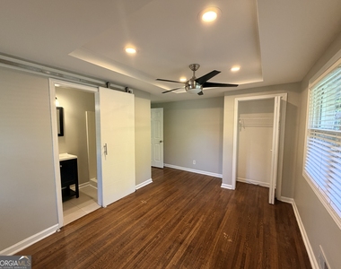 3567 Brookfield Lane - Photo Thumbnail 6