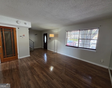 4701 Flat Shoals Road - Photo Thumbnail 2