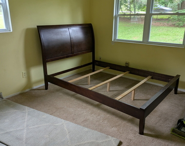 1031 Rock Springs Road - Photo Thumbnail 10