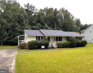 1031 Rock Springs Road - Photo Thumbnail 2