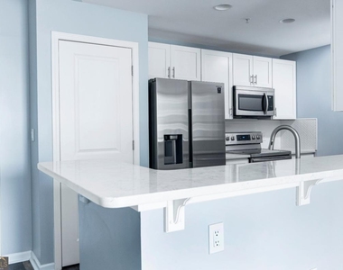 3040 Peachtree Road - Photo Thumbnail 7