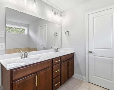 307 Ernest Avenue - Photo Thumbnail 31