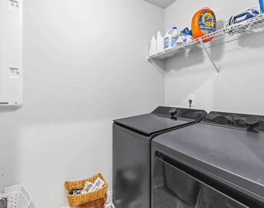 307 Ernest Avenue - Photo Thumbnail 27