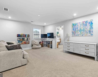 307 Ernest Avenue - Photo Thumbnail 26