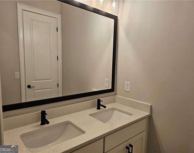 118 Batten Board Way - Photo Thumbnail 19