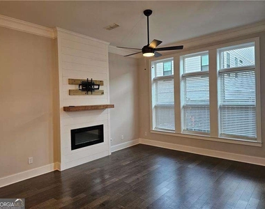 118 Batten Board Way - Photo Thumbnail 6