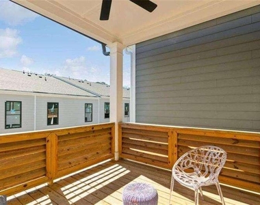 118 Batten Board Way - Photo Thumbnail 33