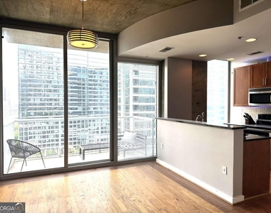 855 Peachtree Street Ne - Photo Thumbnail 3
