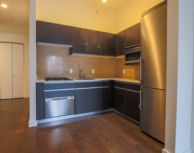 116 John Street - Photo Thumbnail 5