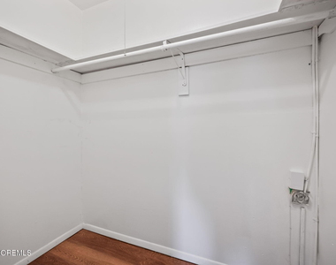 175 Buckelew Avenue - Photo Thumbnail 8