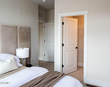 1403 Kingsley Street - Photo Thumbnail 25