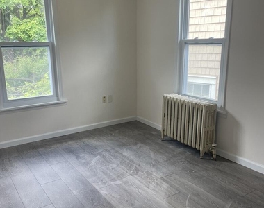 103 Pavilion Avenue - Photo Thumbnail 2