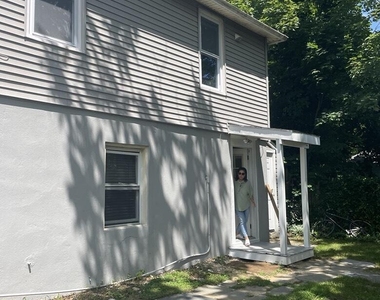 103 Pavilion Avenue - Photo Thumbnail 5