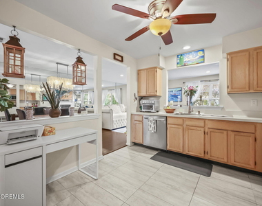 761 Banyan Court - Photo Thumbnail 12
