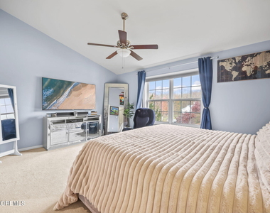 761 Banyan Court - Photo Thumbnail 4