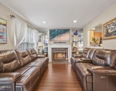 761 Banyan Court - Photo Thumbnail 15