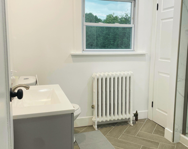 60 Pavilion Avenue - Photo Thumbnail 8