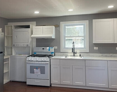 60 Pavilion Avenue - Photo Thumbnail 3