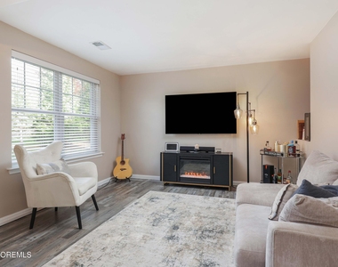 207 Harvest Way - Photo Thumbnail 14