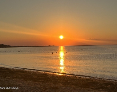 1015 Wedgewood Circle - Photo Thumbnail 25