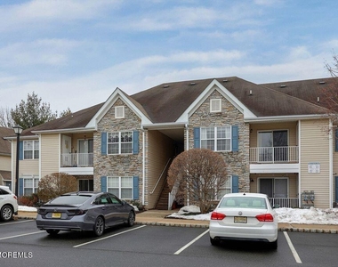 1015 Wedgewood Circle - Photo Thumbnail 28