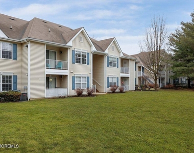 1015 Wedgewood Circle - Photo Thumbnail 24