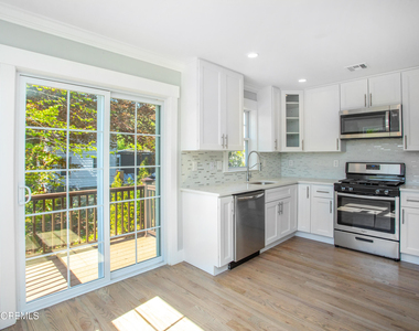 246 Main Street - Photo Thumbnail 14