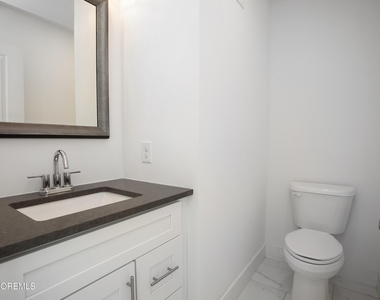 246 Main Street - Photo Thumbnail 15