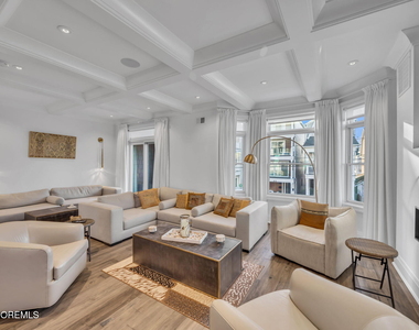 42 Marine Terrace - Photo Thumbnail 11