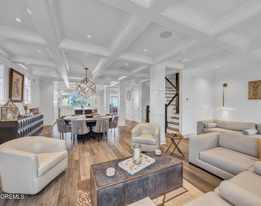 42 Marine Terrace - Photo Thumbnail 13
