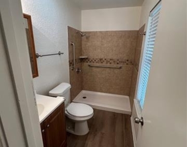 3045 Navarro Lane - Photo Thumbnail 3