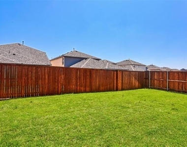 736 Portina Drive - Photo Thumbnail 30