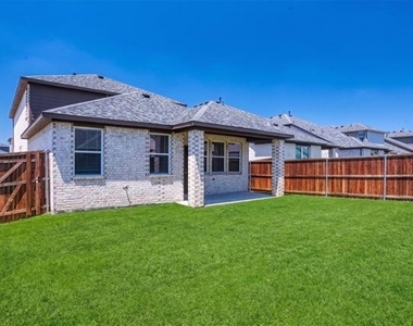 736 Portina Drive - Photo Thumbnail 32