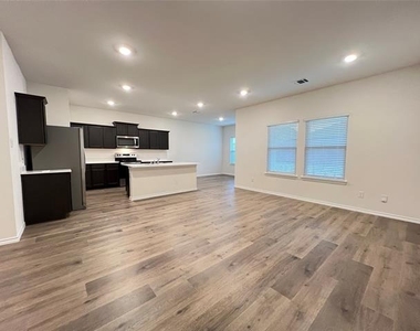 13156 Sanctuary Drive - Photo Thumbnail 3