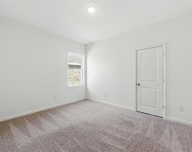 10353 Burnfoot Lane - Photo Thumbnail 9