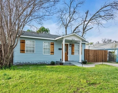 3024 Carnation Avenue - Photo Thumbnail 1