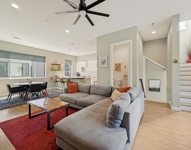 2630 Calvin Street - Photo Thumbnail 2