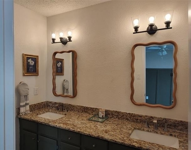 4748 Old Bent Tree Lane - Photo Thumbnail 9
